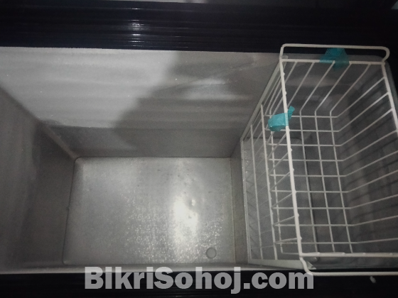 Walton fridge Model: WCF-2T5-GDEL-XX